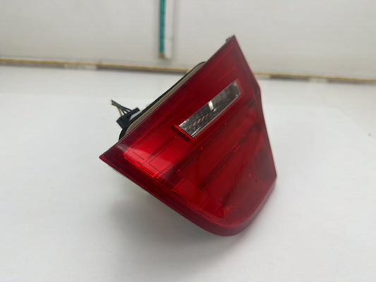 2009-2011 BMW 335i xDrive Rear Right Passenger Side Inner Tail Light 7289428 OEM