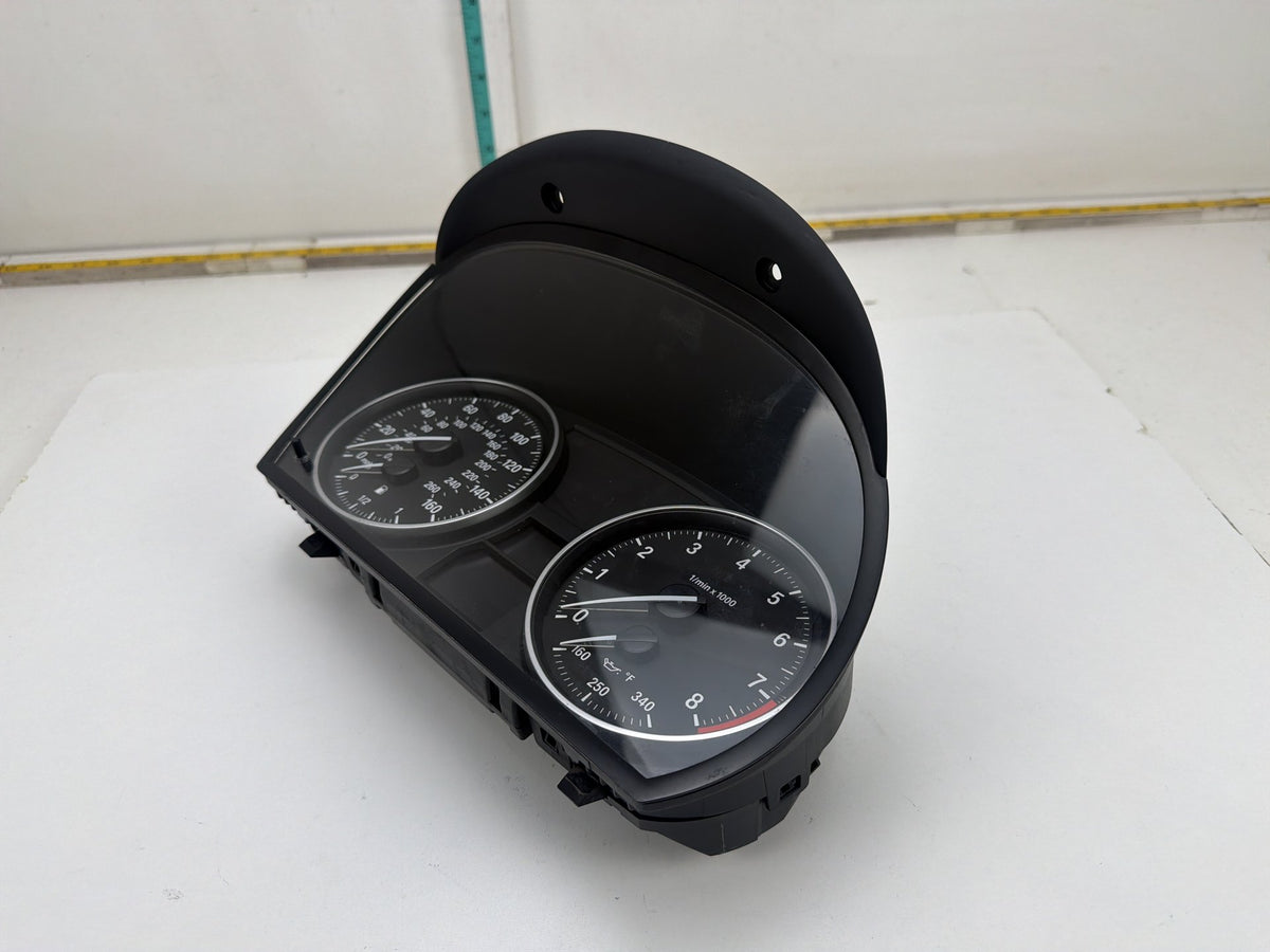 2009-2013 BMW 335i xDrive Speedometer Instrument Cluster 9242370 OEM