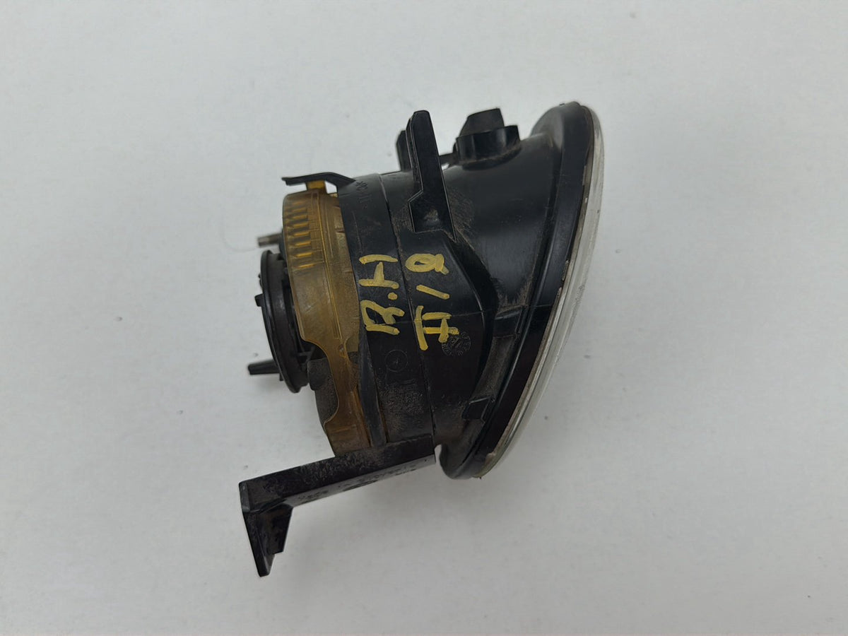 2013-2017 Volkswagen Tiguan Right Fog Light 5K0941700F OEM