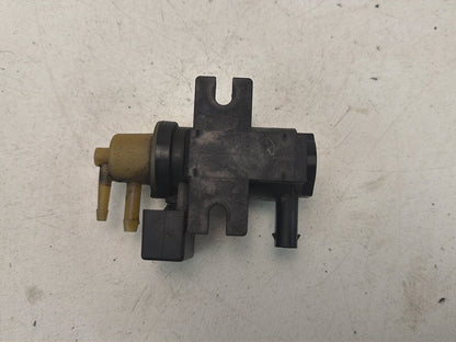 2011-2013 Mercedes-Benz S-Class W221 Pressure Transducer Vacuum Valve A0081535428 OEM