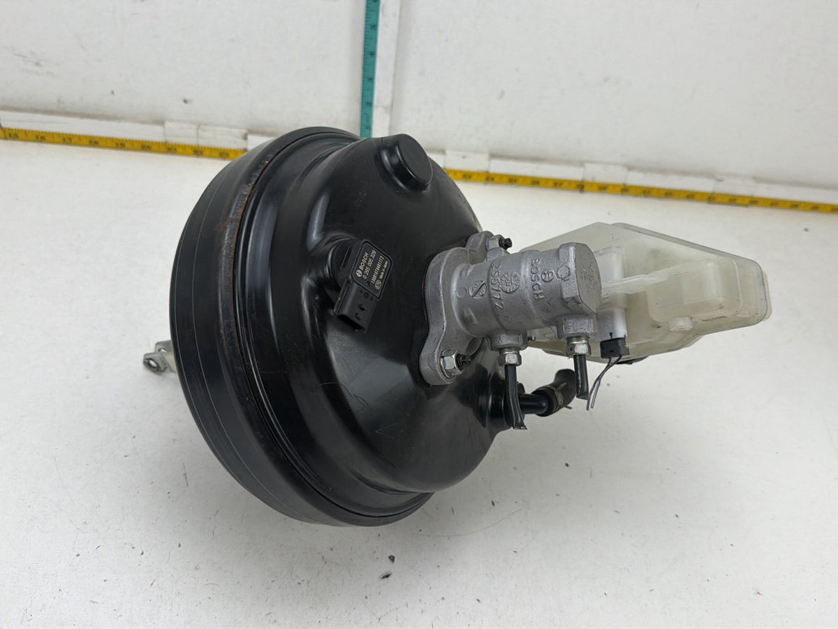 2014-2020 Infiniti Q50 Power Brake Booster Master Cylinder OEM