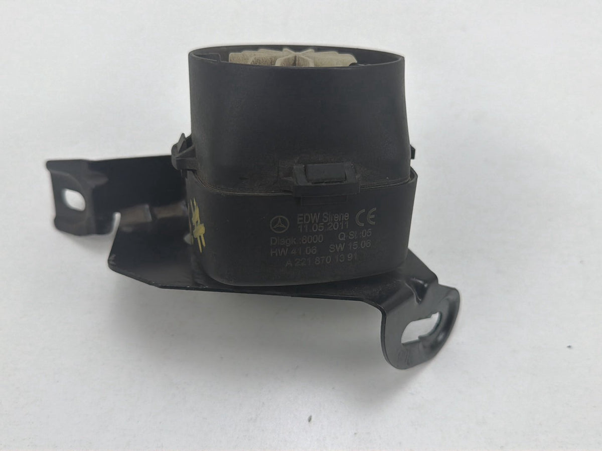 2007-2013 Mercedes-Benz S-Class W221 Anti Theft Alarm Horn Siren A2215459340 OEM