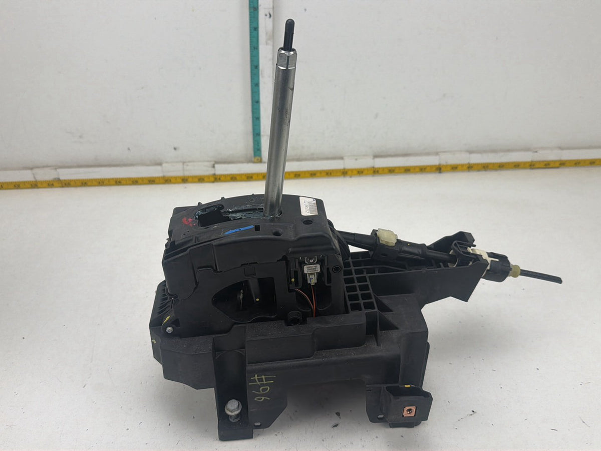 2010-2011 Buick LaCrosse Automatic Transmission Shifter Lever Selector OEM