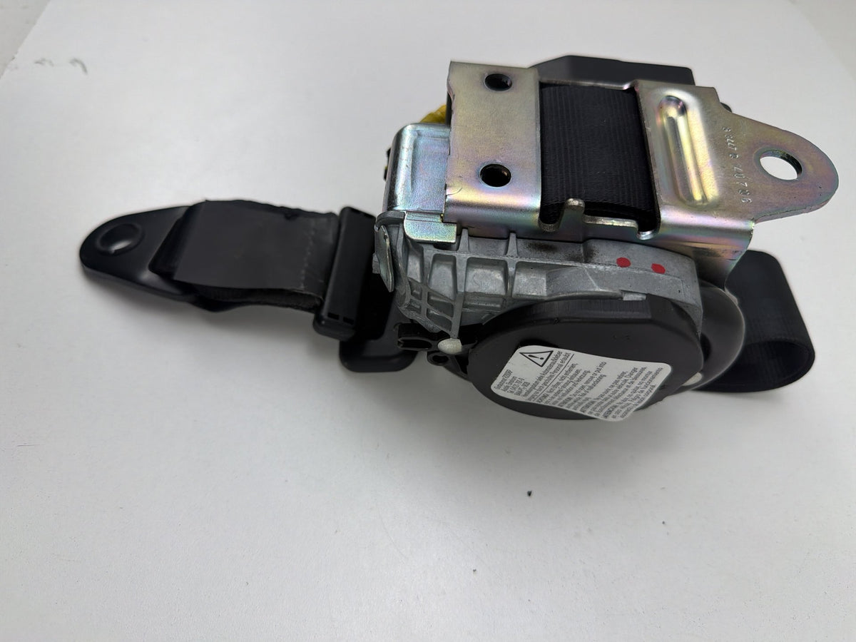 2014-2021 Maserati Quattroporte Rear Left Driver Side Seat Belt Retractor OEM