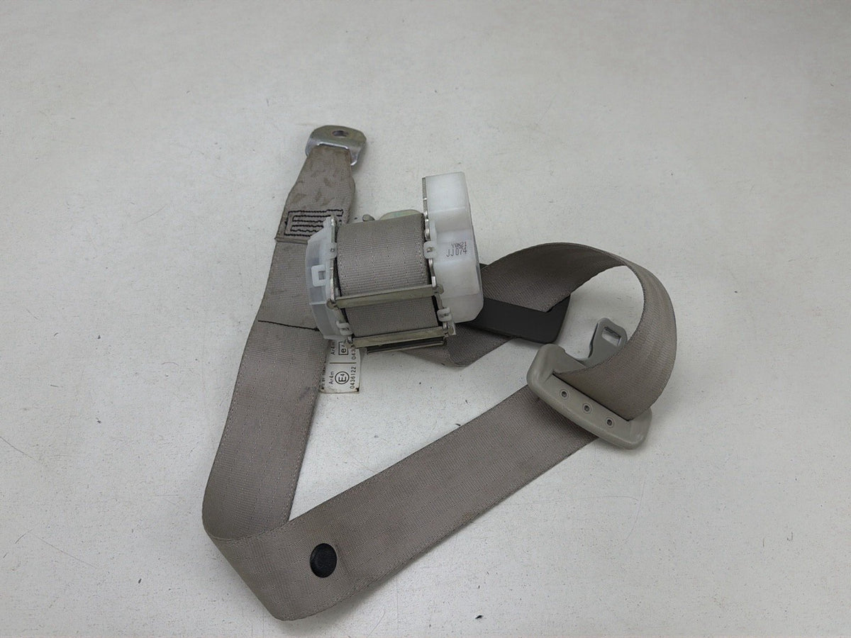 2011-2013 Infiniti G37-Rear Right Seat Belt Retractor H073818 OEM
