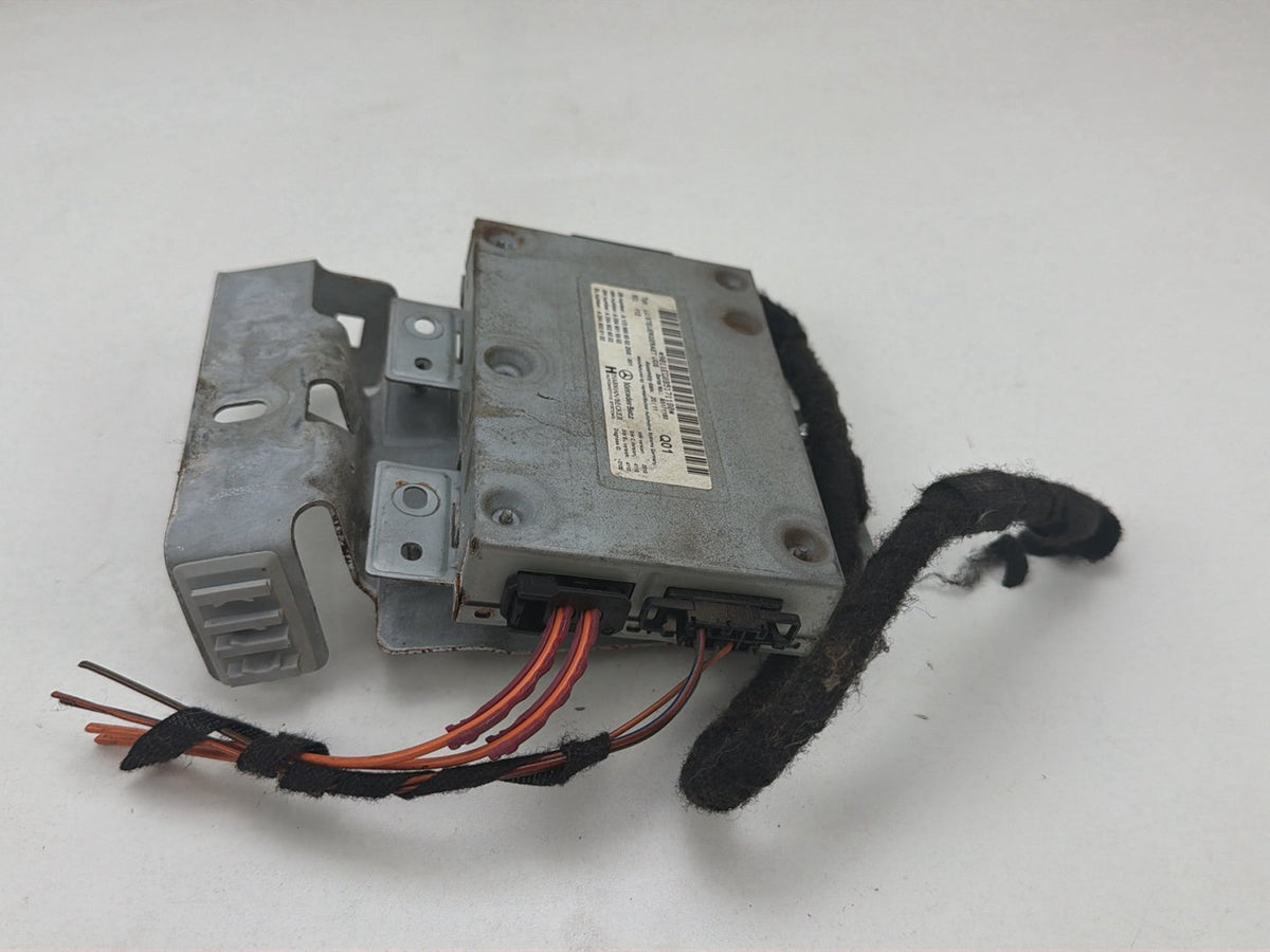 2007-2013 Mercedes-Benz S-Class W221 Communication Interface Control Module OEM