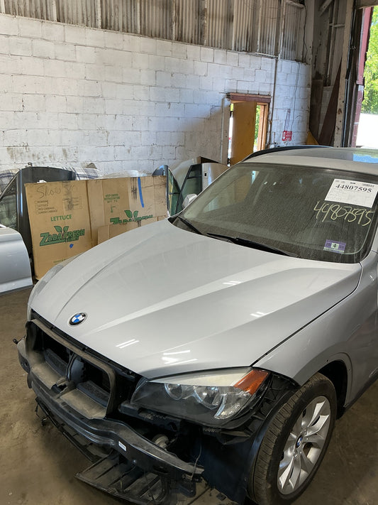 2013-2015 BMW X1 E84 Front Left Driver Side Halogen Headlight OEM