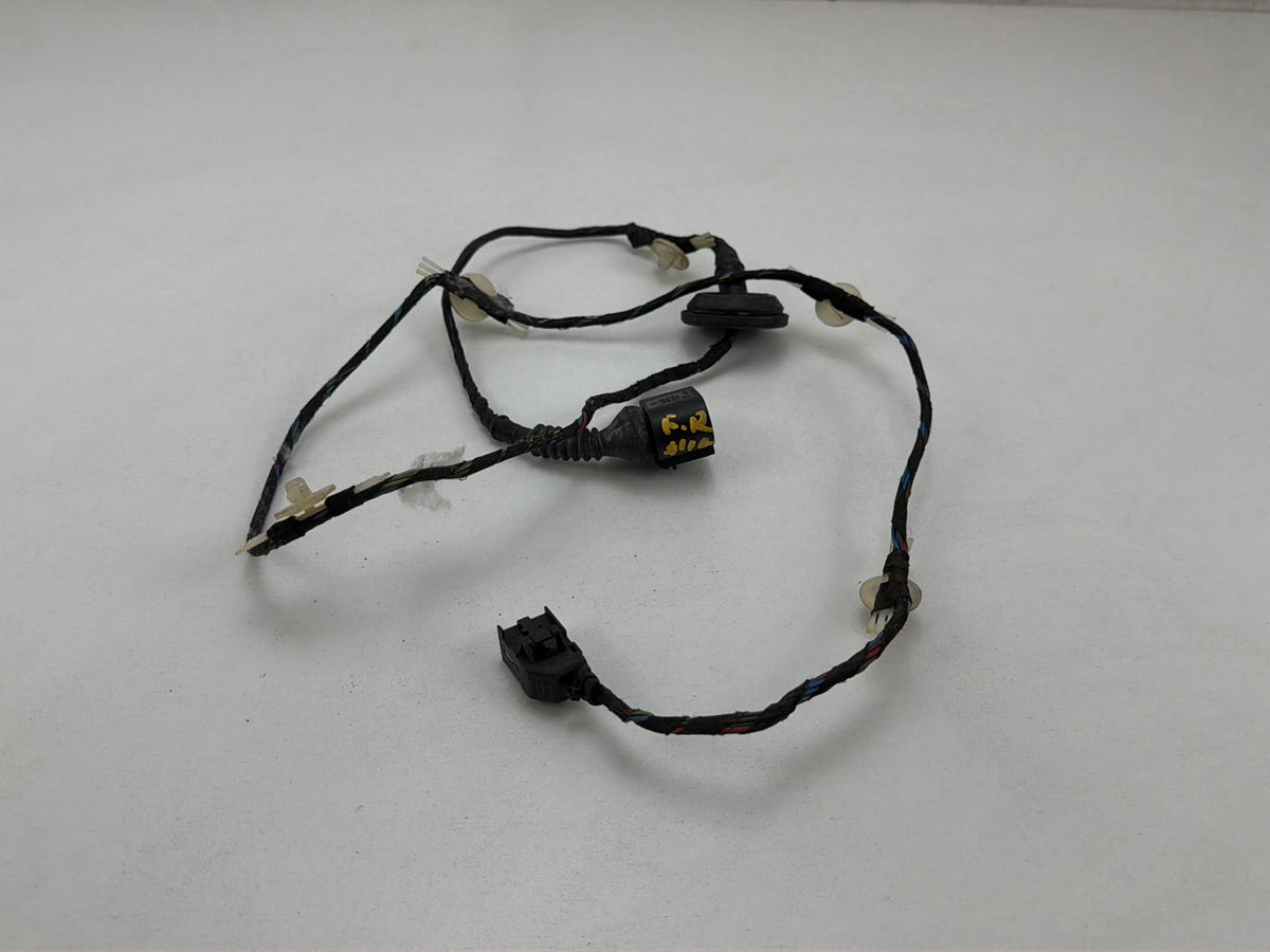 2003-2006 Porsche Cayenne Front Right Side Door Wiring Harness OEM