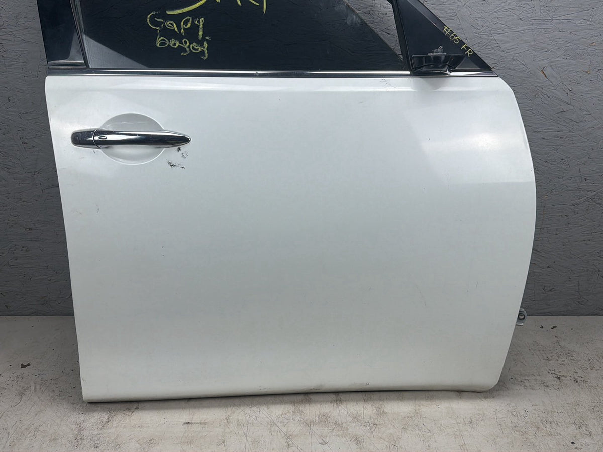 2011-2013 Infiniti QX56 Front Right Passenger Side Door Shell Panel W/Glass OEM