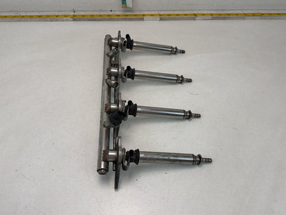 2012-2018 Mercedes-Benz S-Class W221 Right Fuel Rail Injectors A2780780645 OEM