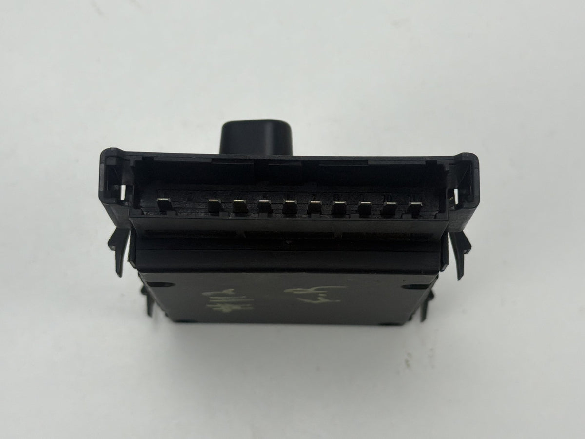 2014-2020 Maserati Quattroporte VI M156 Front Right Side Seat Control Switch OEM