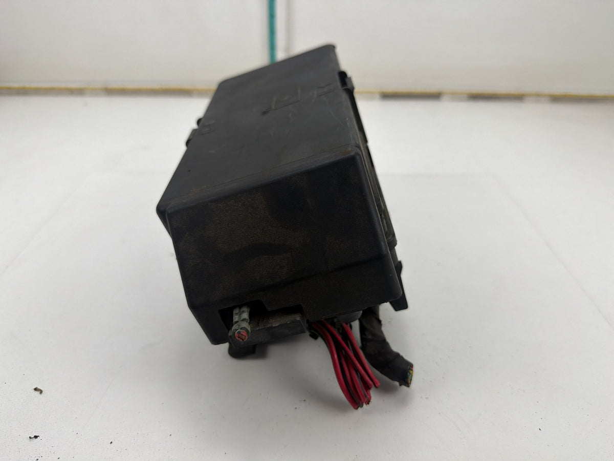 2006 Chevrolet Malibu Engine Fuse Relay Box 13551880 OEM