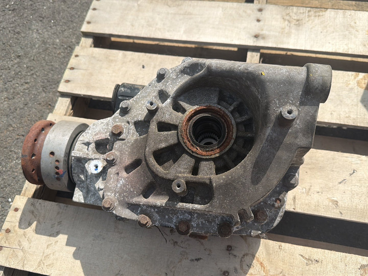 2014-2017 Maserati Ghibli M157 Rear Differential Axle Carrier 2.80 670030134 OEM