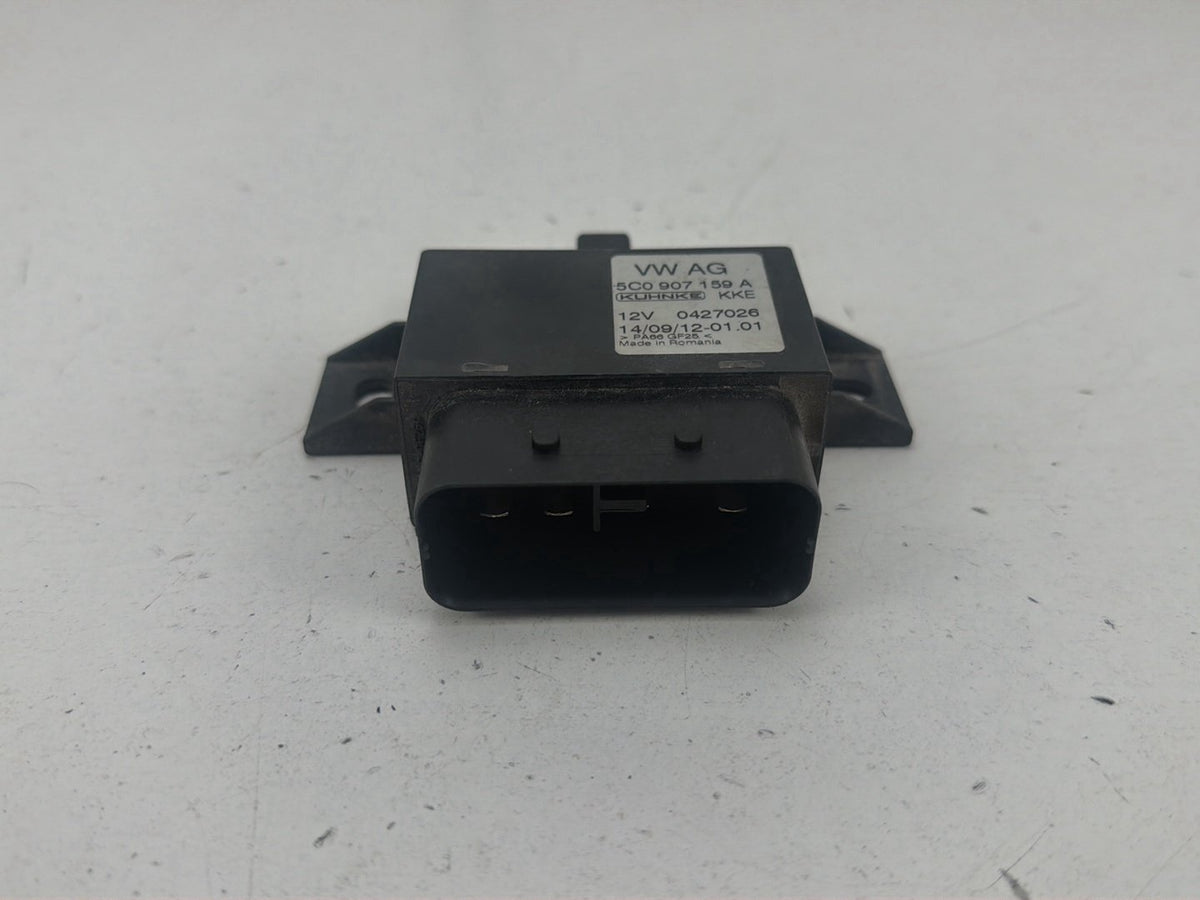 2012-2019 Volkswagen Beetle Convertible Sound Control Module 5C0907159A OEM