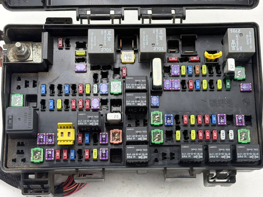 2014-2021 Jeep Grand Cherokee Engine Fuse Box PDC TIPM Module P68137439AD OEM