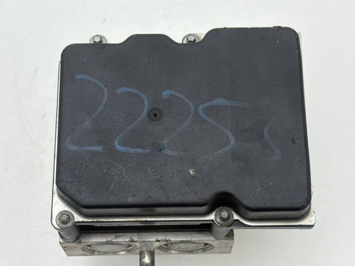 2011-2013 Hyundai Sonata ABS Anti-Lock Brake Pump Control Module 58920-3Q500 OEM