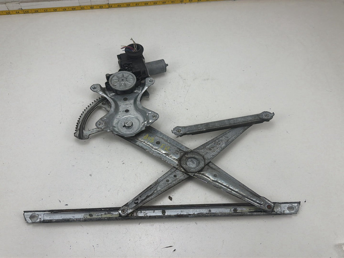 2012-2017 Toyota Camry Front Right Side Power Window Regulator Motor OEM