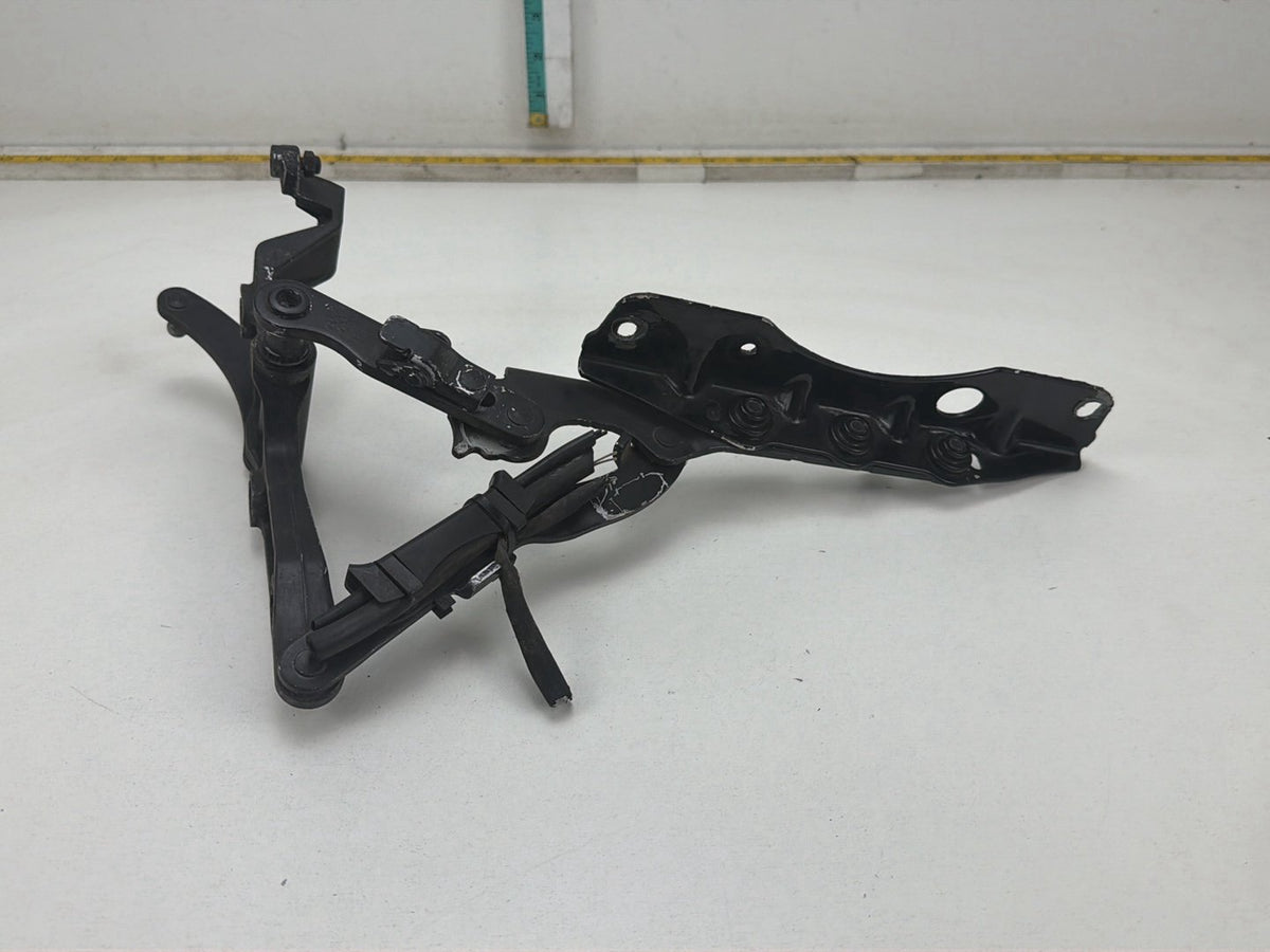 2007-2013 Mercedes-Benz S-Class W221 S550 Left Hood Hinge A2218800325 OEM