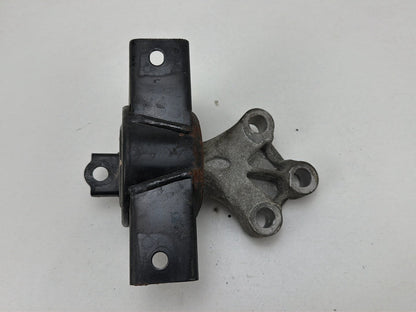 2012-2016 Chevrolet Sonic RS Upper Transmission Mount Bracket OEM