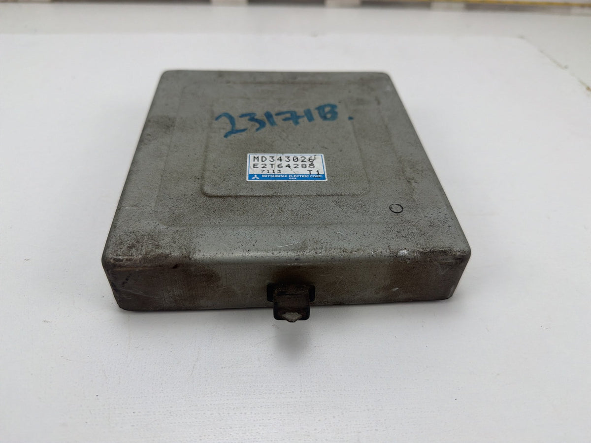 1997 Mitsubishi Montero Sport Engine Control Unit ECU MD343026 OEM
