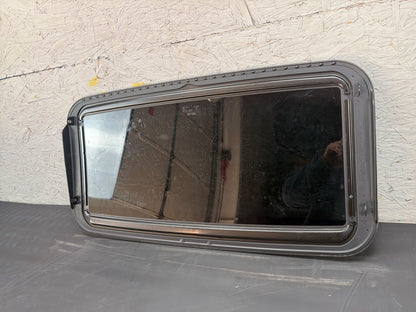 2011-2018 Volvo S60 Upper Sunroof Sun Roof Moon Roof Window Glass 31352066 OEM