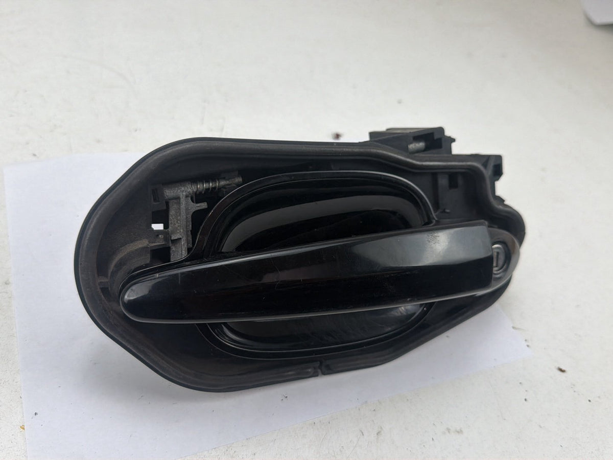2008-2010 BMW 528i E60 Front Left Driver Side Exterior Door Handle 7191615 OEM