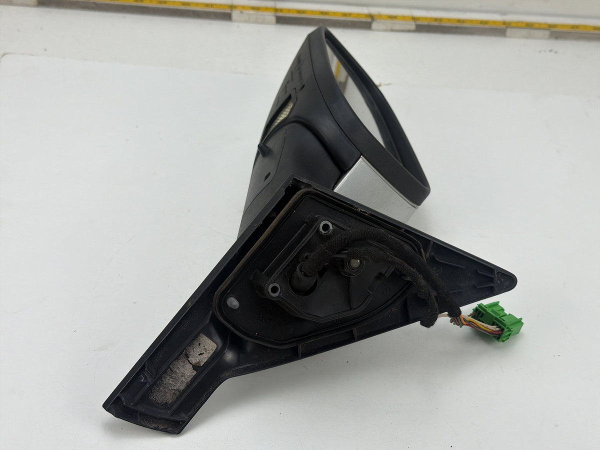 2004-2006 Volvo S80 Front Left Driver Side View Door Mirror E11015846 OEM
