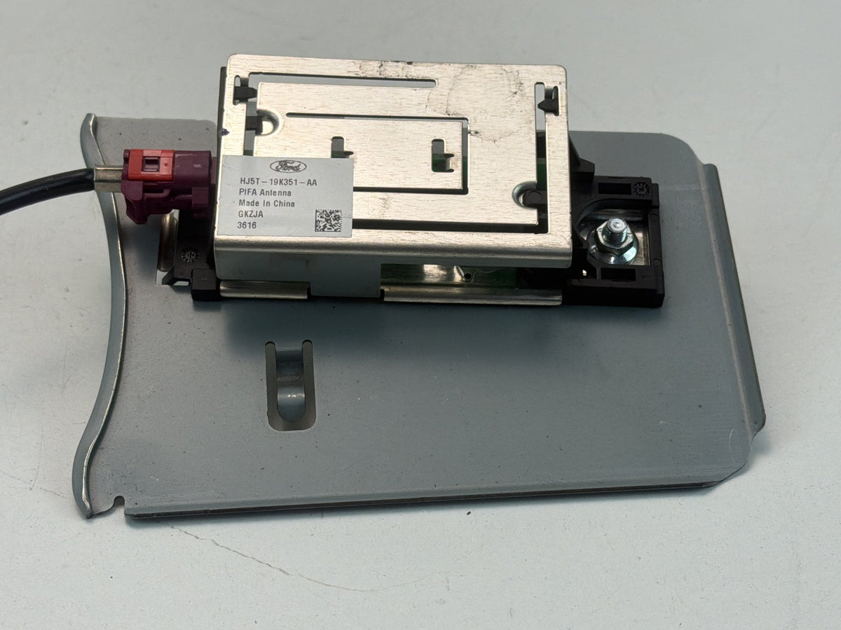 2017-2019 Ford Escape PIFA Keyless Entry Receiver Module HJ5T-19K351-AA OEM