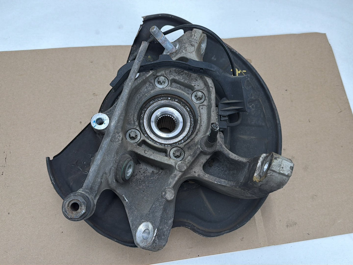 2007-2013 Mercedes S550 W221 Rear Left Spindle Knuckle Wheel Hub 2213502108 OEM