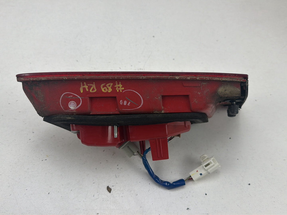 2007-2009 Lexus ES350 S190 Rear Right Passenger Side Inner Tail Light OEM