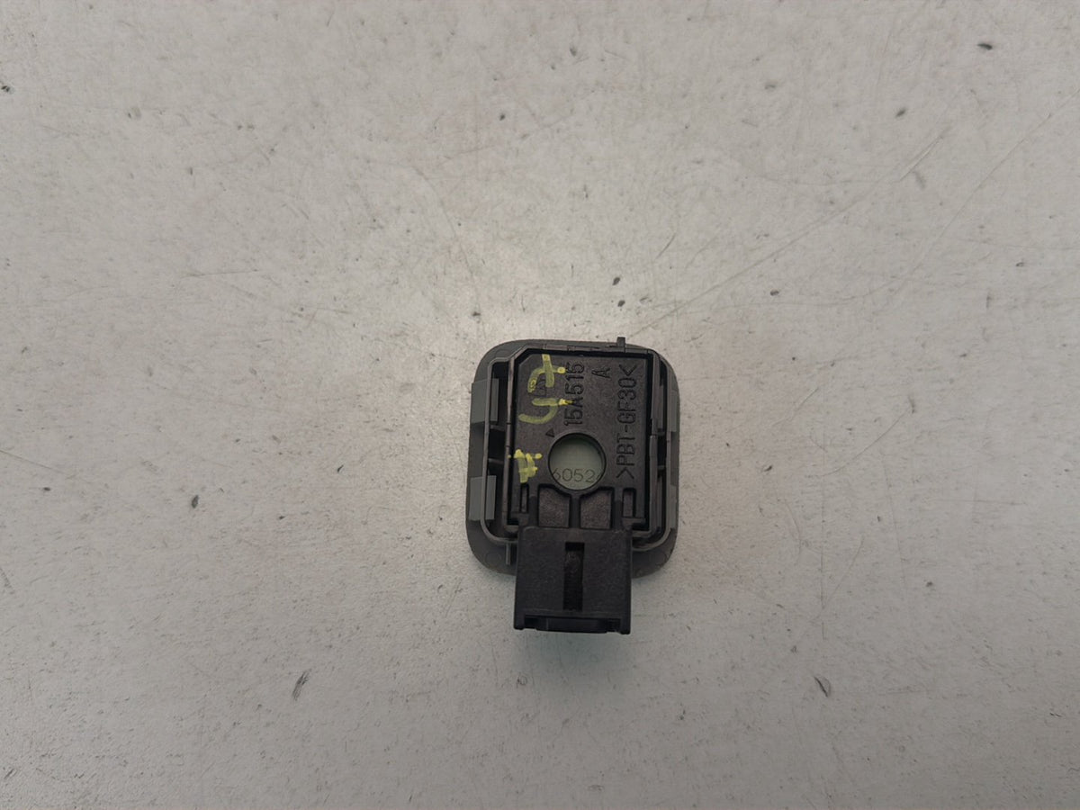 2015-2020 Toyota Sienna L30 - Rear Power Sliding Door Switch Button 15A515 OEM