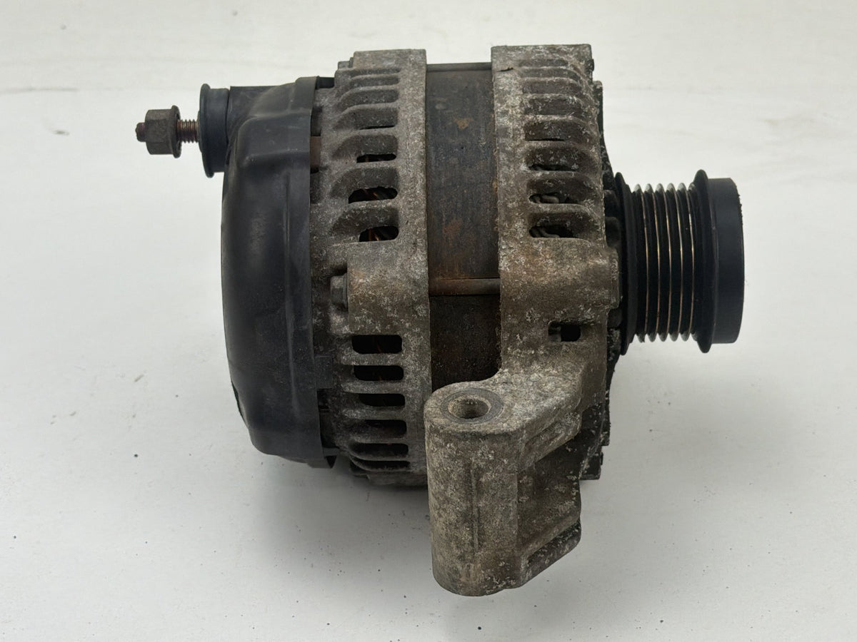 2011-2015 Jeep Grand Cherokee 3.6L 168K Engine Alternator Generator OEM