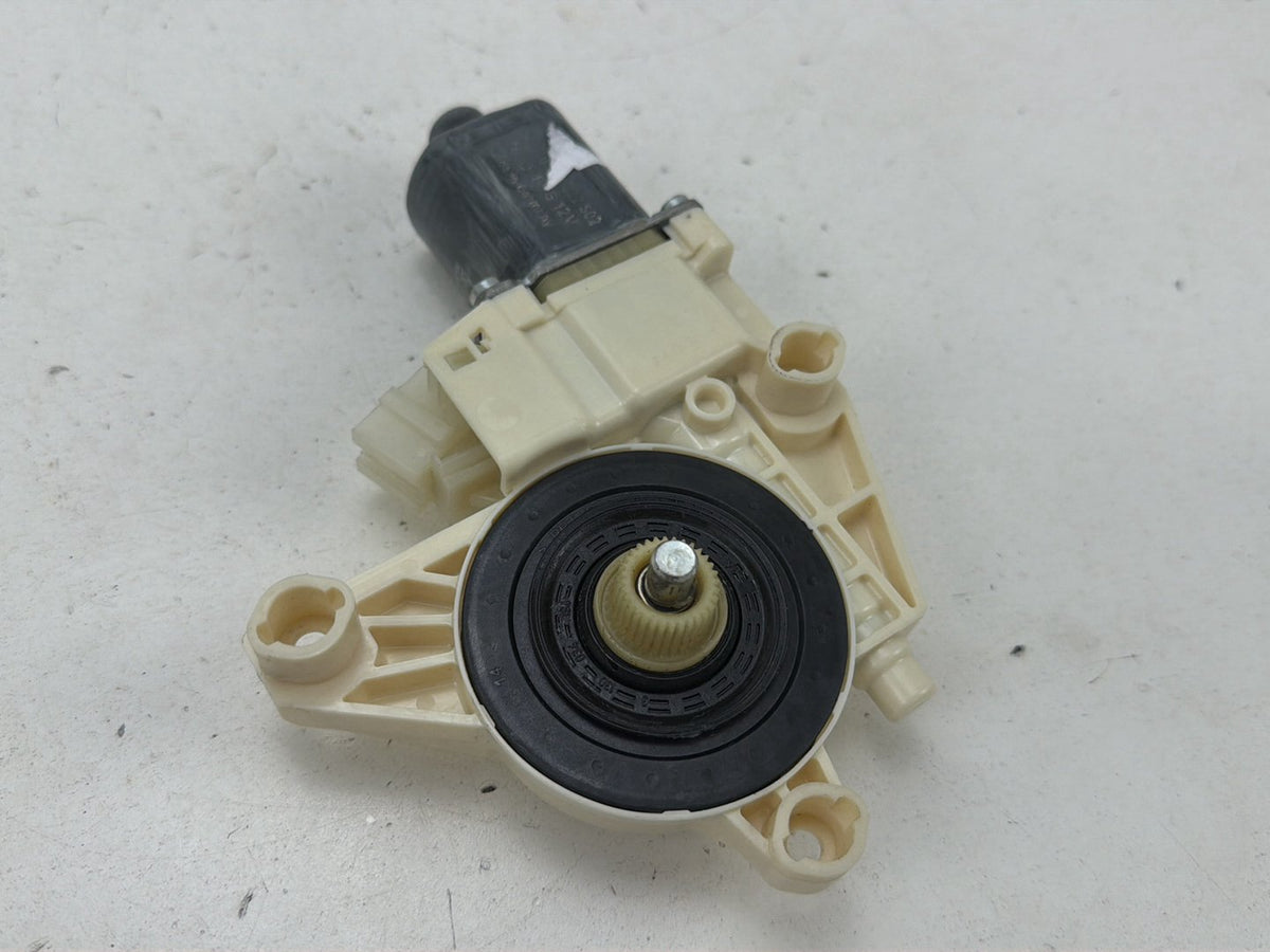 2010-2016 Mercedes E350 Front Right Door Window Regulator Motor A2048200242 OEM