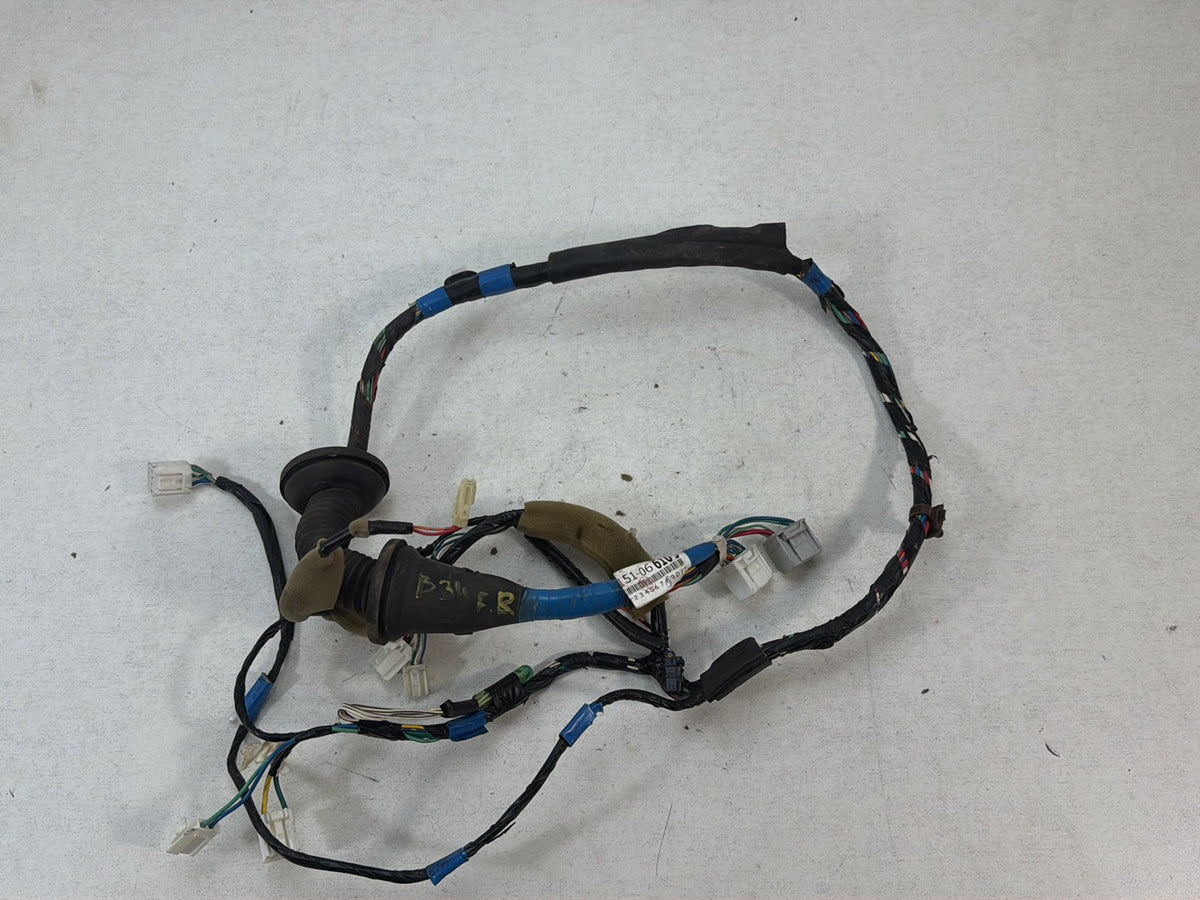 2007-2011 Toyota Camry Front Passenger Side Door Wiring Harness 82151-06610 OEM