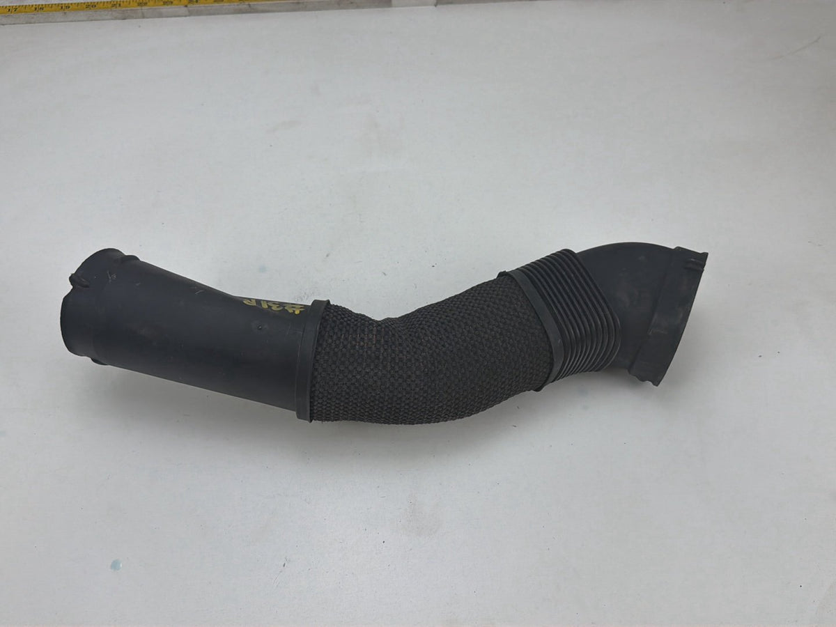 2007-2013 Mercedes S550 Right Air Intake Duct Hose Tube Pipe A2780901882 OEM