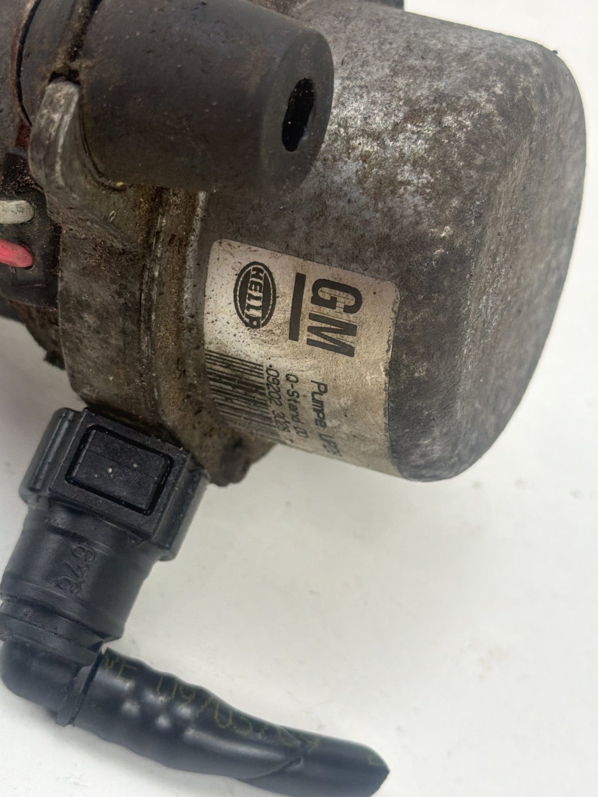 2010-2013 Buick LaCrosse Auxiliary Brake Booster Vacuum Pump 13275079 OEM