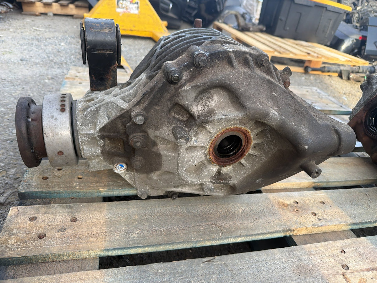 2014-2017 Maserati Quattroporte VI M156 3.0L 2.80 Rear Differential Carrier OEM