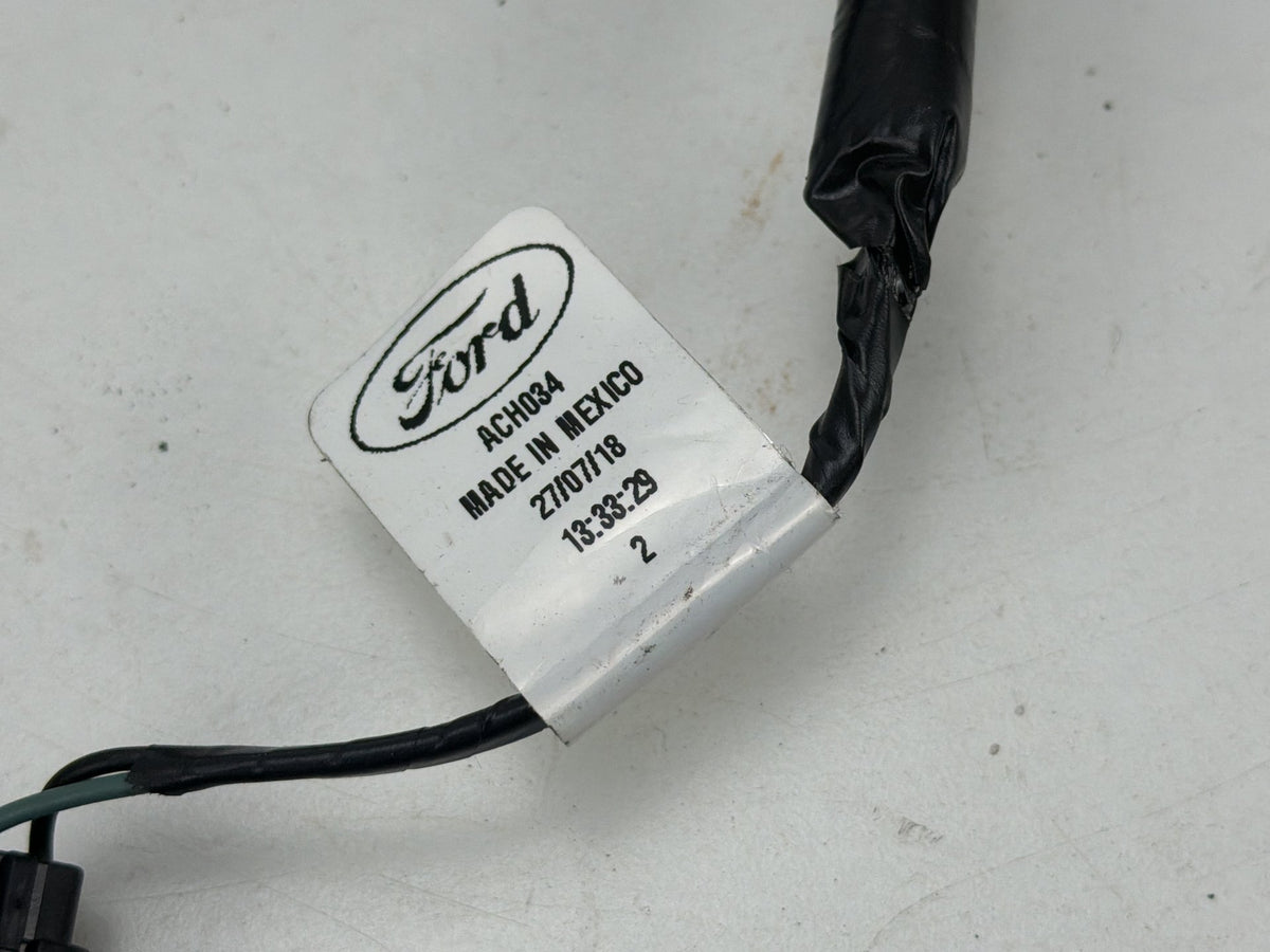 2017-2019 Ford Escape Right Passenger Side Inner Tail Light GJ54-13A602-BG OEM