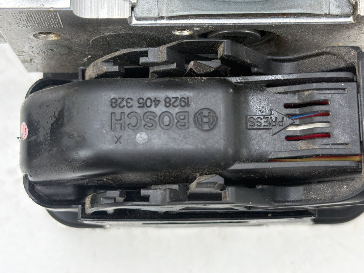 2018-2020 Subaru Crosstrek ABS Pump Anti-lock Brake Module 27536FL170 OEM