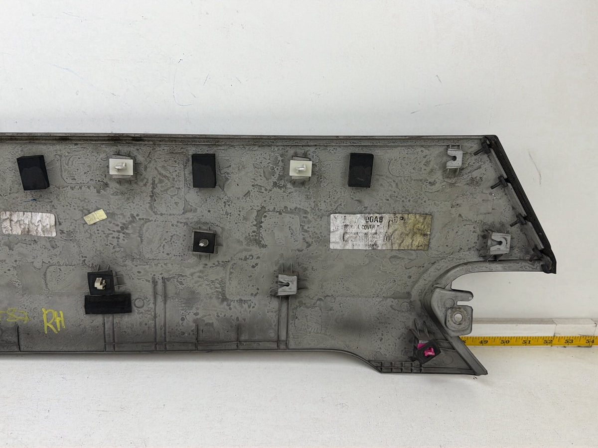 2015-2021 Kia Sedona Rear Right Passenger Side Quarter Center Rail Cover OEM
