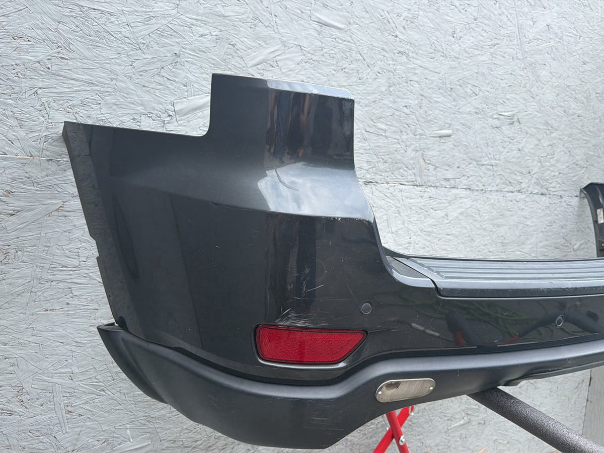 2011-2015 Jeep Grand Cherokee WK- Rear Bumper Cover 463000 OEM