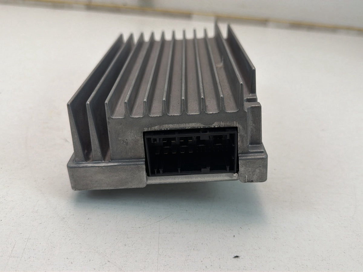 2014-2016 BMW 228i F22 Audio Equipment Radio Stereo Amplifier 9322686 OEM