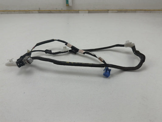 2010-2015 Toyota Prius Front Right Harness Electrical Key Wire 89746-47040 OEM