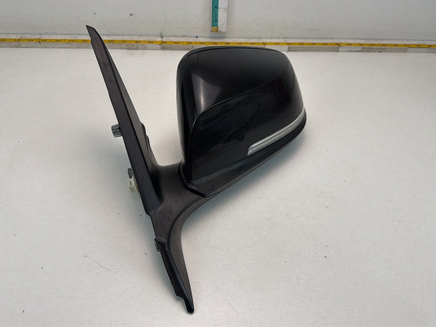 2014-2016 BMW 228i F22- Driver Left Side Mirror Assembly A046314 OEM