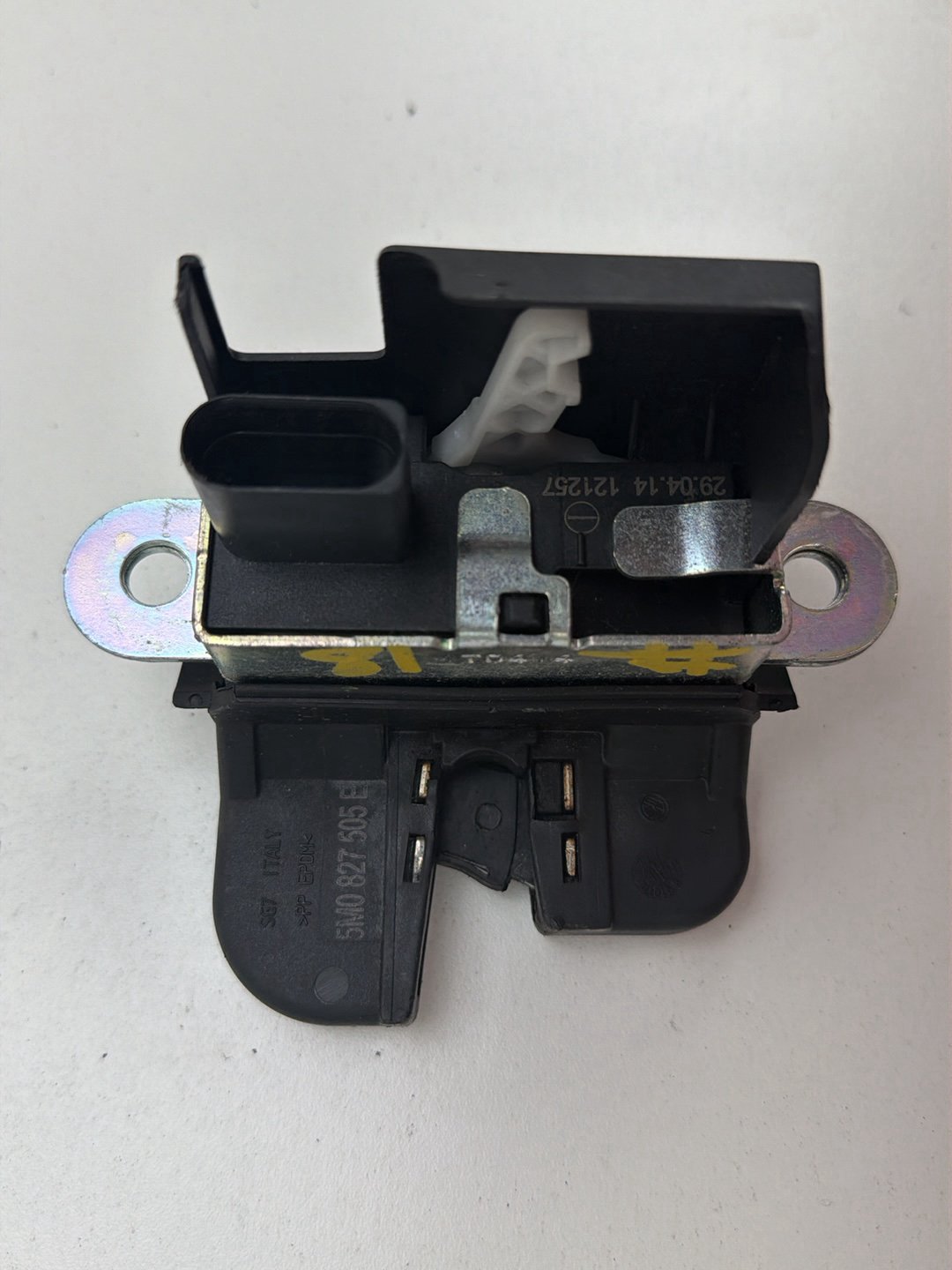 2013-2017 Volkswagen Tiguan Rear Hatch Liftgate Trunk Door Lock Actuator OEM