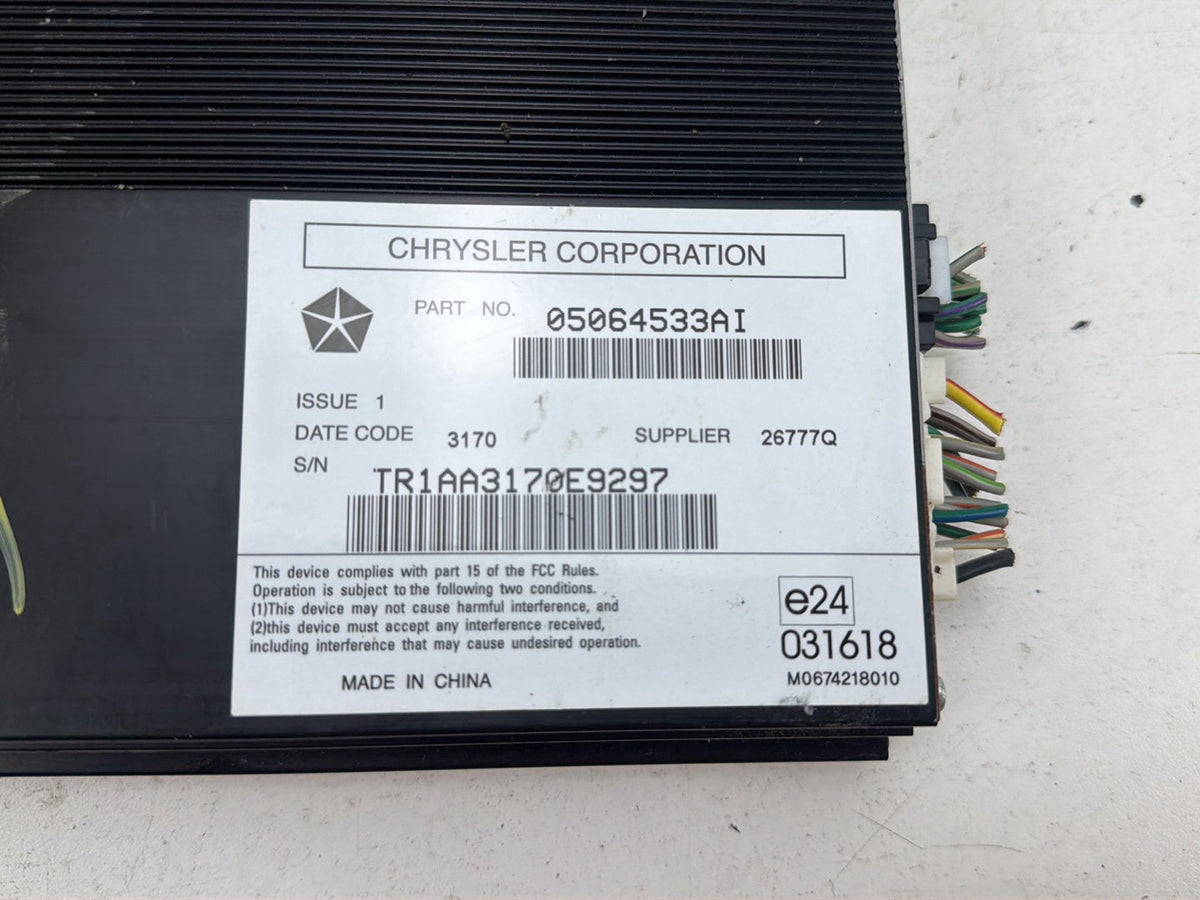 2011-2013 Dodge Durango WD - Radio Audio Amplifier 05064533AI