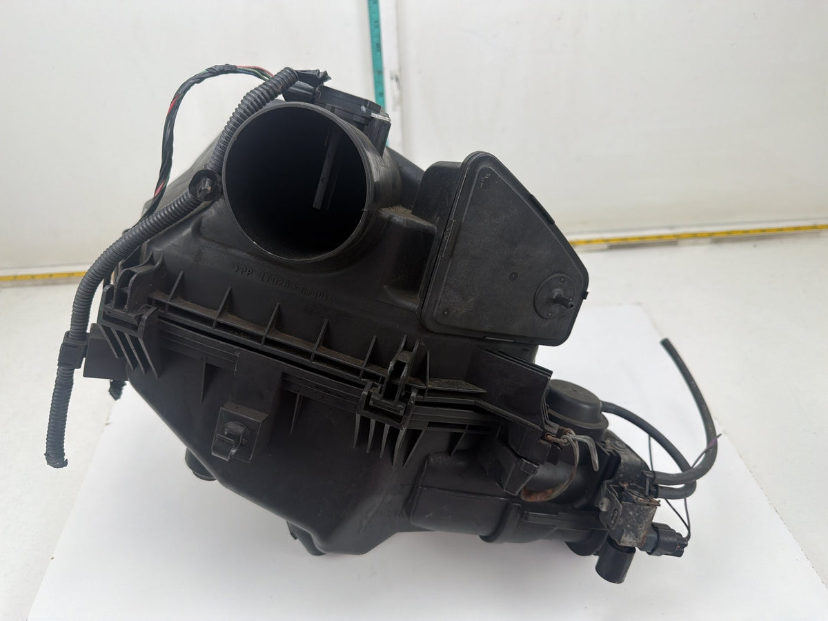 2007-2012 Lexus ES350 Air Cleaner Filter Box Housing 014140-0820 OEM