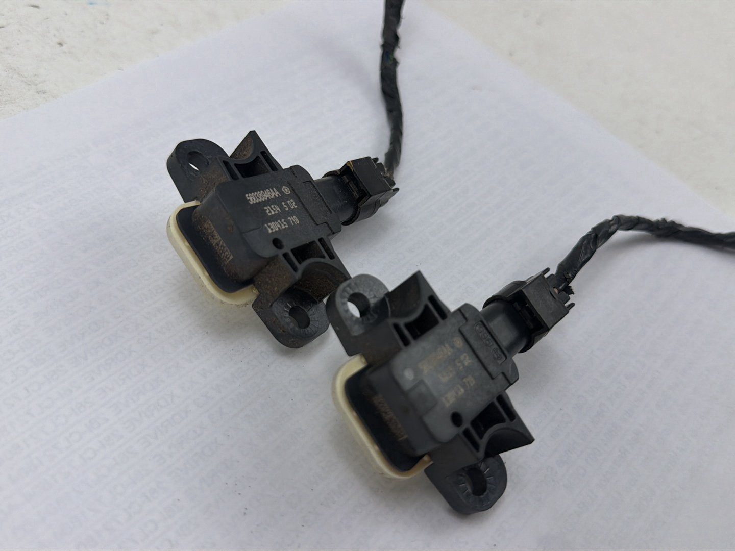 2013-2018 Ram 1500 Passive Keyless Entry Proximity Sensor Antenna 56038946AA OEM
