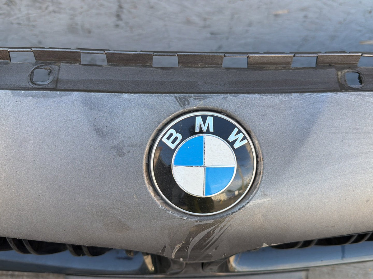 2012-2016 BMW 528i F10 Front Bumper Cover Assembly 7200722 OEM