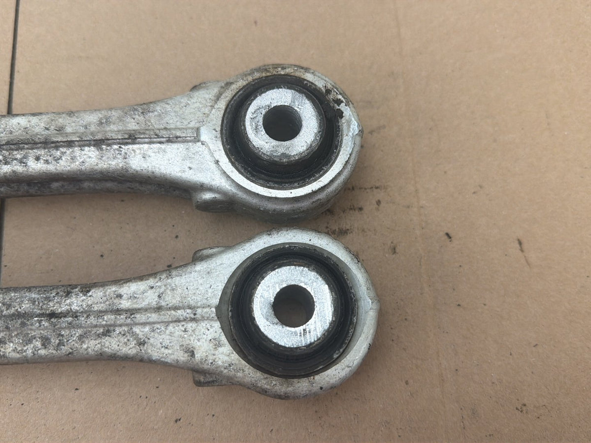 2014-2017 Maserati Ghibli Rear Left & Right Lower Control Arm Set of 2 OEM